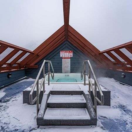 Fenwick Vacation Rental Open Hot Tub Glorious Mountain 2 Bedroom Canmore Esterno foto