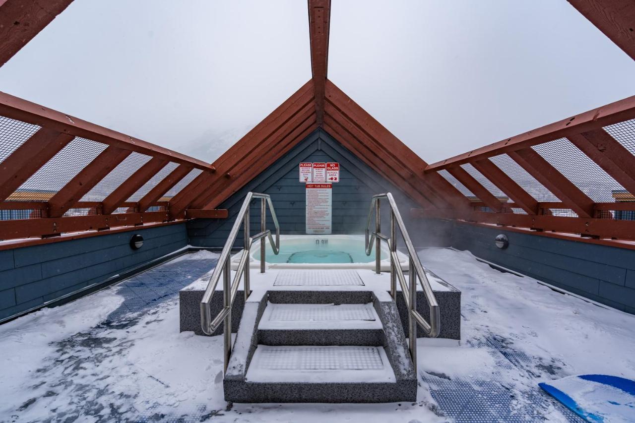 Fenwick Vacation Rental Open Hot Tub Glorious Mountain 2 Bedroom Canmore Esterno foto